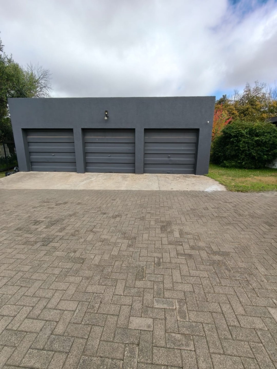 6 Bedroom Property for Sale in Dan Pienaar Free State